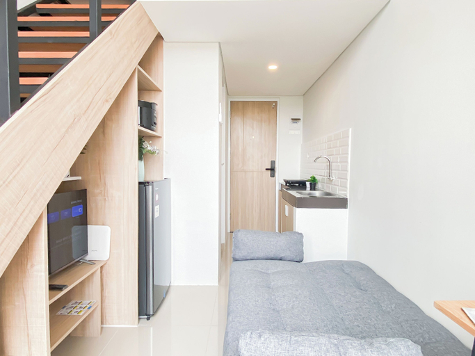Room 5, Cozy Design Studio Loft At Apple 3 Condovilla Apartment, South Jakarta