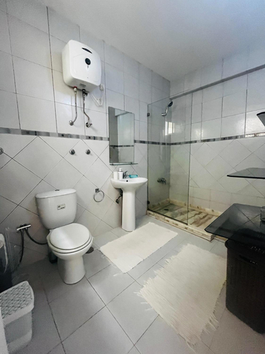 Bathroom 3, Casa Dona Angela