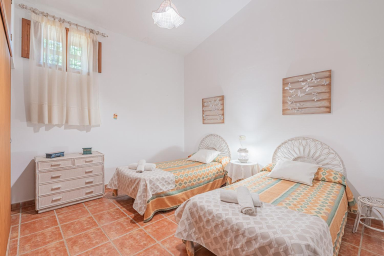 Others 5, Finca can Miquel des Revellar, Baleares