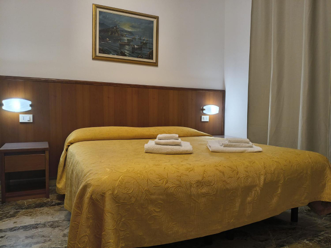 Bedroom 3, Bed & Breakfast Domus Cesena, Forli' - Cesena