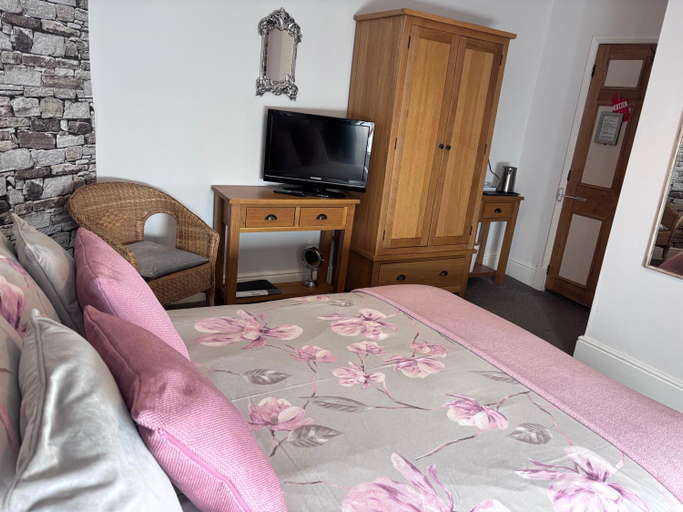Bedroom 2, No 3, Cumbria