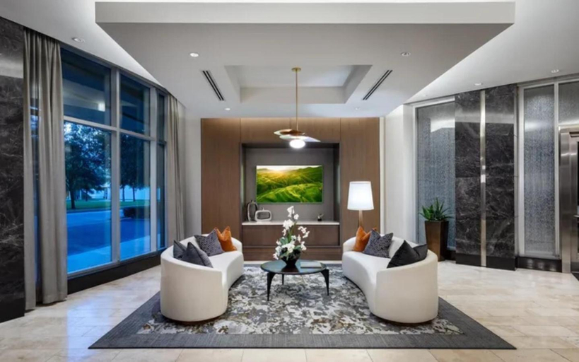 Public Area, Hanover Post Oak, Houston