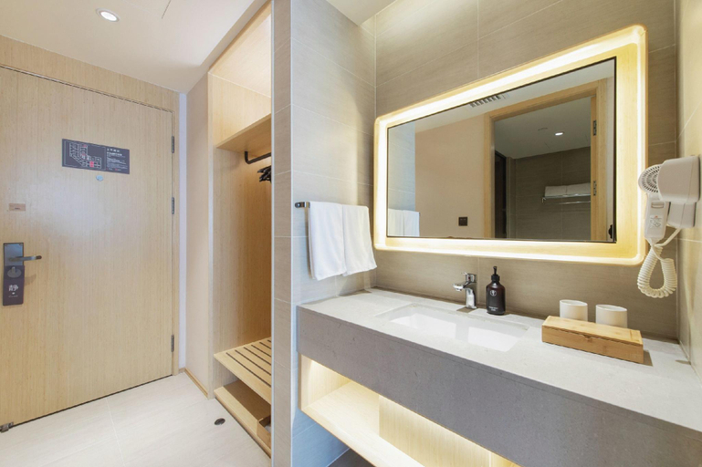 Bathroom 4, Ji Hotel Yining Beijing Road, Ili Kazakh