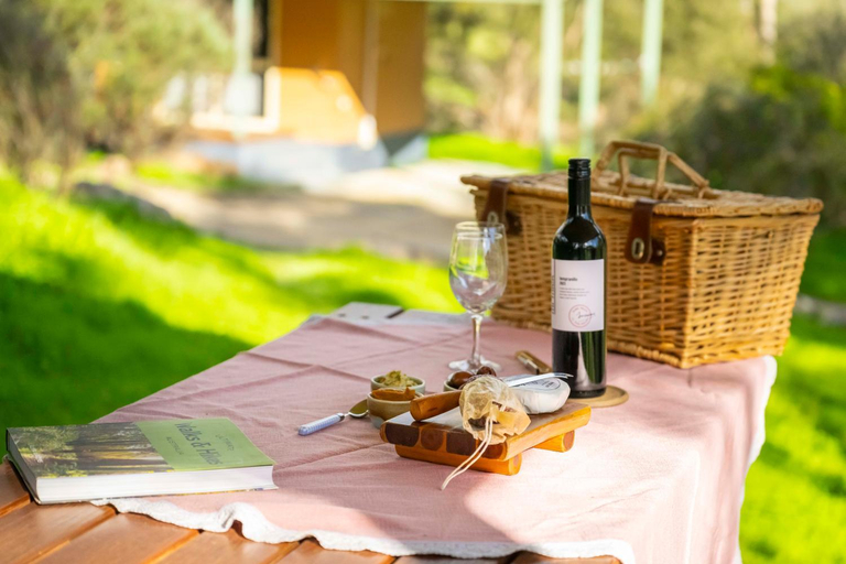 Food & Drinks 5, Watervale Retreat, Clare and Gilbert Valleys
