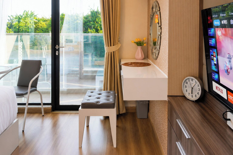 Room 4, Stylish Comfort Studio At Apartment Tamansari Skylounge Balikpapan, Balikpapan