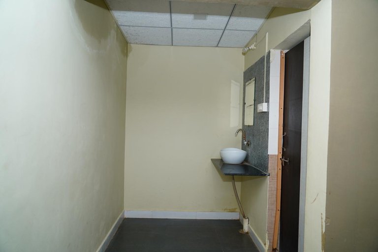 Bathroom 3, Kesar Villa, Gir Somnath