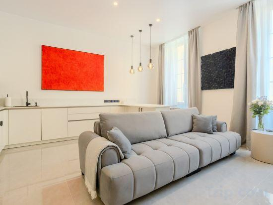 5, 110m2 3bd Luxury last Paganini apt in Old Nice, Alpes-Maritimes