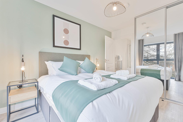 Bedroom 3, Stay Zeni, Hardwick House Derby Lovely 2 Bed Flat, Derby