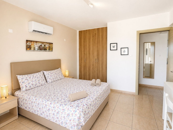 Bedroom 3, Narcissos 'Nissi Beach' apartment C16