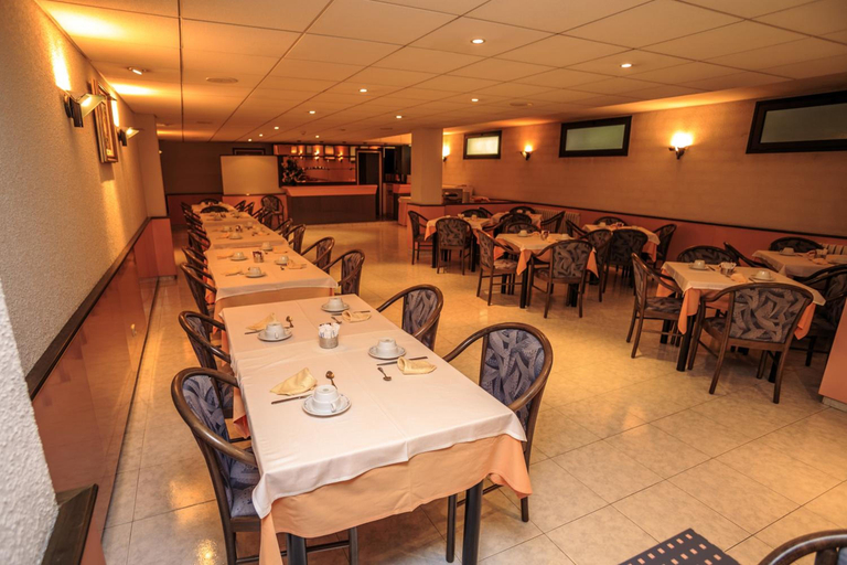 Food & Drinks 5, Apartaments Turistics Roc del Castell