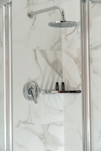 Bathroom 3, Boutique Hotel Re Enzo, Bologna