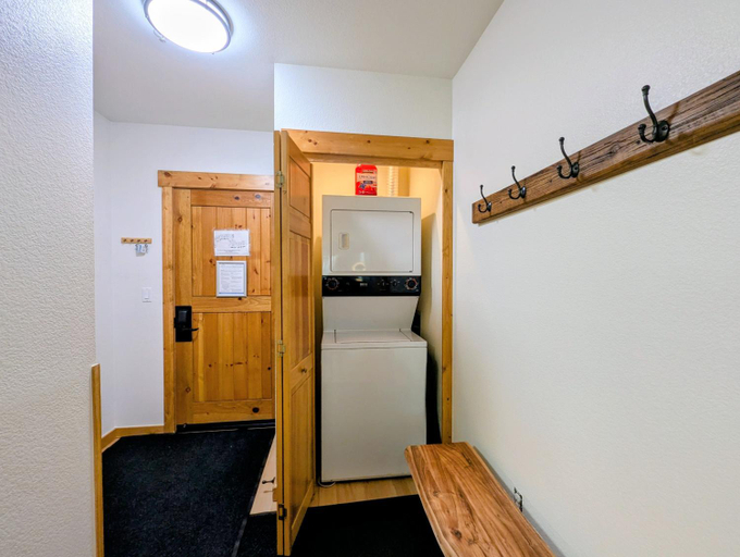 Bedroom, Tenderfoot Lodge 2636, Summit