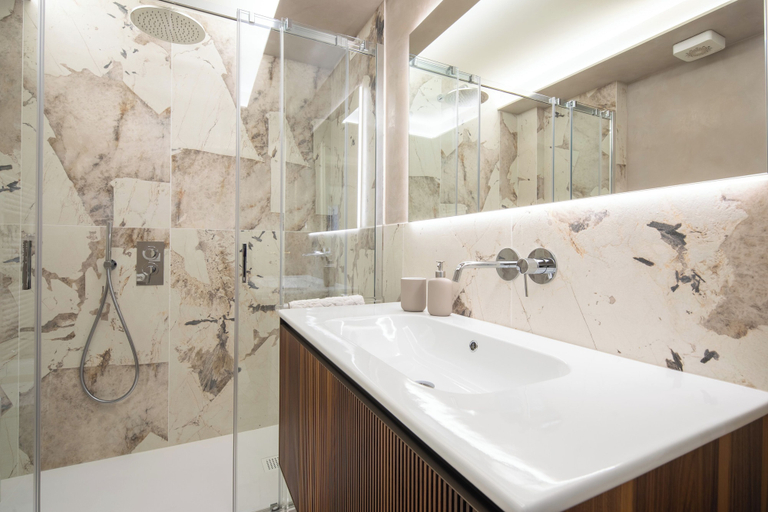 Bathroom 3, Foscolo Luxury Suite, Florence