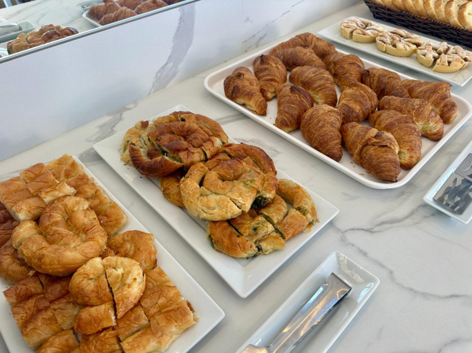 Food & Drinks 5, Hotel Imperio, Sarandës