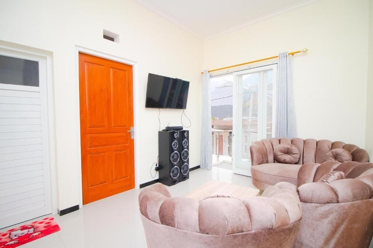 Living area, Cozzy Villa Ceria, Malang
