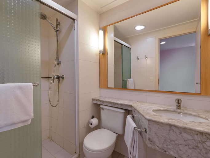 Bathroom 5, ibis São Paulo Barra Funda, São Paulo