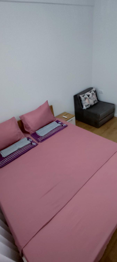 Others 2, Apartments DIALKO