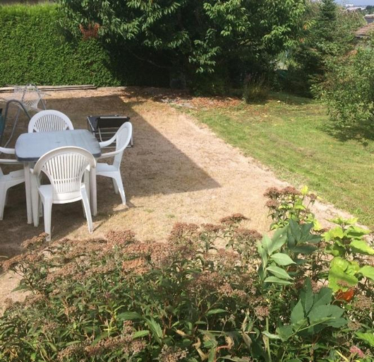 Others 3, Chambre et sanitaires prives avec abri pour velos, Vosges
