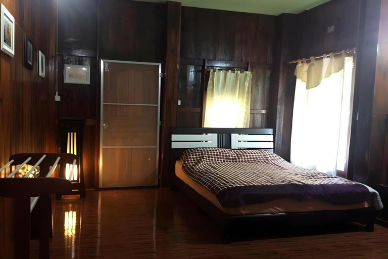 Bedroom 2, Pattharapuri Valley Resort, Suan Phung