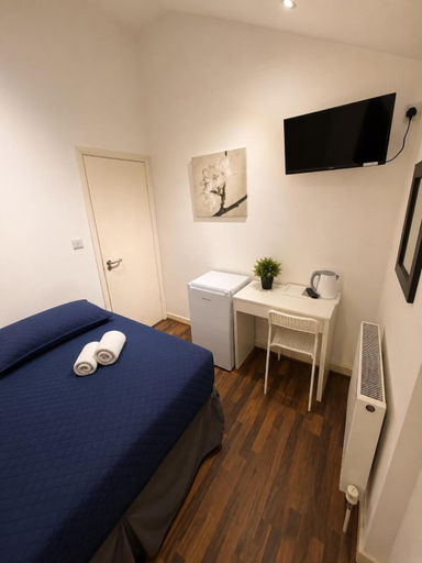 Bedroom 2, 365 London Hostel, London