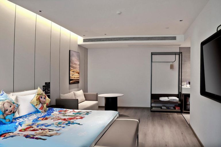 Bedroom 2, Atour Hotel Taizhou Luqiao, Taizhou