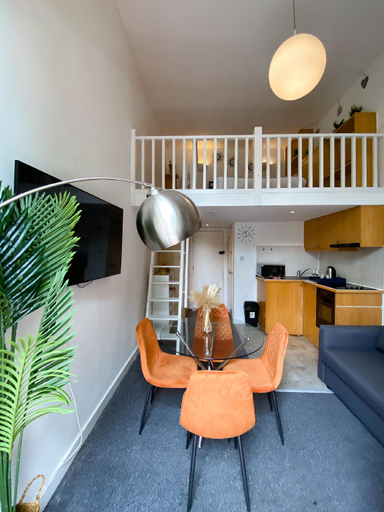 Others 5, La Casa Studios Near Hyde Park, London