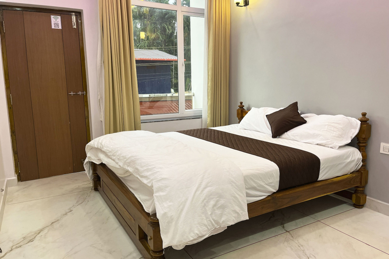 Room 3, RadhaKrishna Lodge, Uttara Kannada