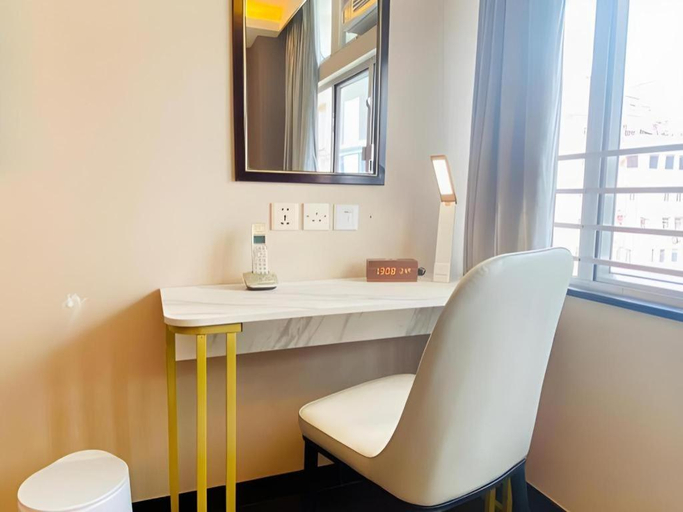 Bathroom 3, Sunny Day Hotel, Kowloon