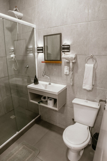 Bathroom 4, VILLA BILAC 04, Blumenau