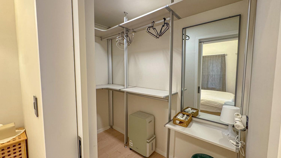 Bathroom, Jois House, Jeju