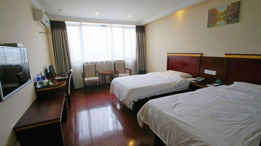 Bedroom 3, GreenTree Inn Shanghai Minhang Development Zone Subway Station Business Hotel, Shanghai