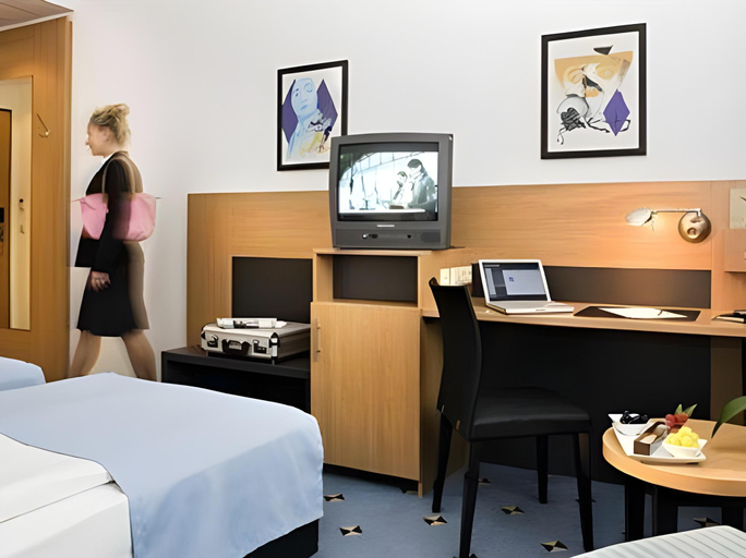 Bedroom 2, Mercure Hotel Frankfurt Eschborn Sued, Main-Taunus-Kreis