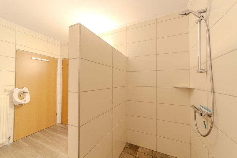 Bathroom 3, Familienhof Bruning - Doppelzimmer Waldesruh I, Emsland