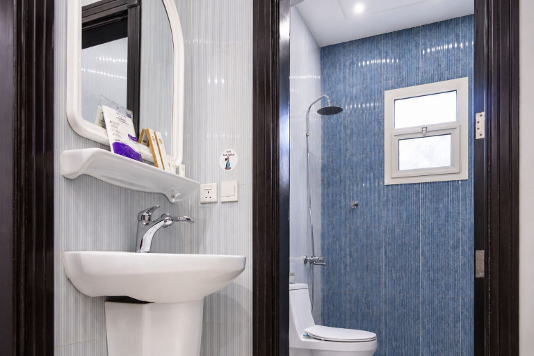 Bathroom 5, Jwana Hotel, Riyadh