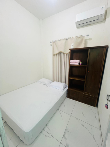 Bedroom 2, Komodo Homestay, West Manggarai