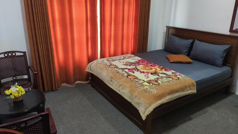 Bedroom 2, Creek View Inn, Nuwara Eliya