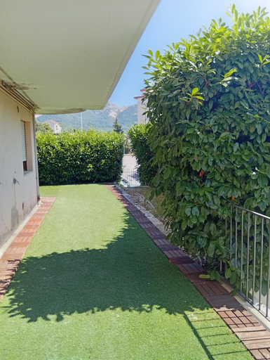 Others 5, Mimi Home, Isernia