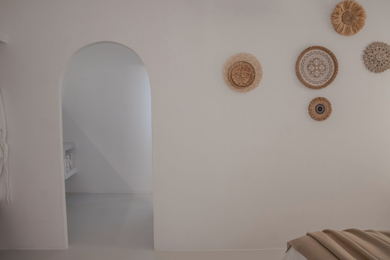 Room 2, Caldera's Elements, South Aegean