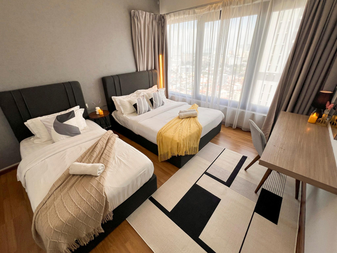 Bedroom 3, Tropicana 218: Spacious Luxury 3BR 3car park 11pax, Pulau Penang