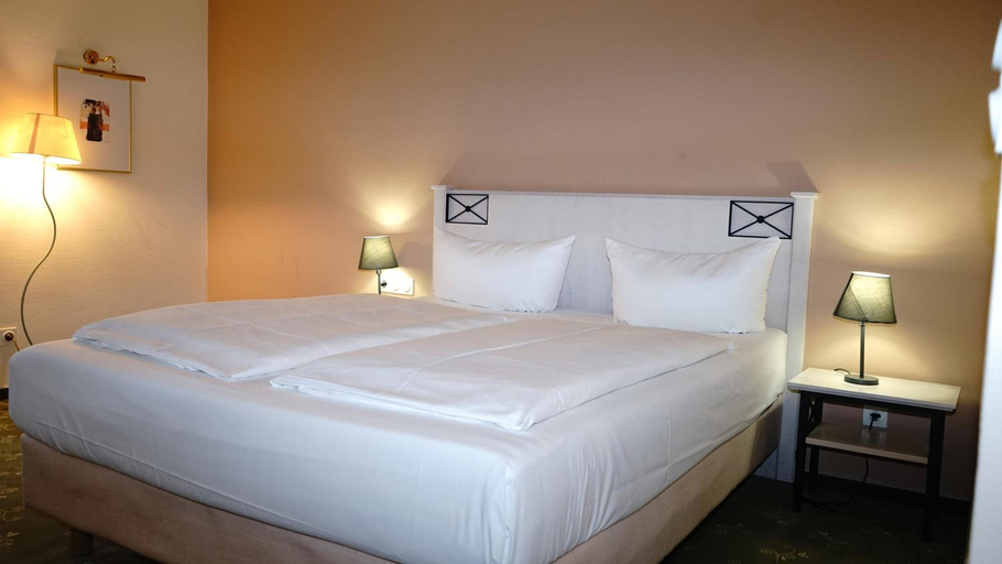 Bedroom 2, Entree Hotel Groß Borstel, Hamburg