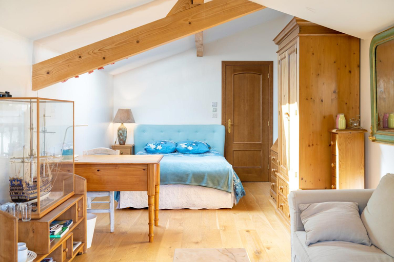 Bedroom 2, Chambre d'hotes d'Emilie, Pyrénées-Atlantiques