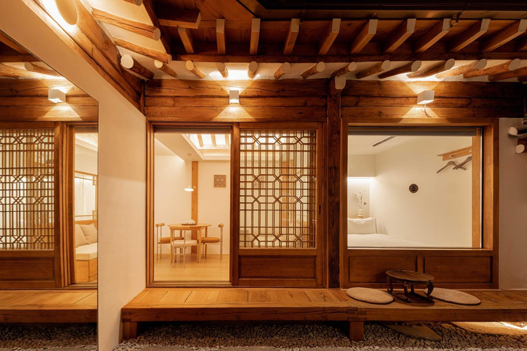 Others 5, Luxury Hanok Mirror Courtyard, Jongno