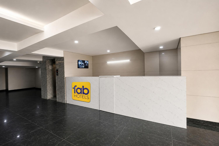 Lobby 5, Fabhotel Snereya, Delhi