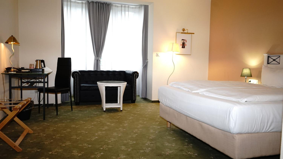 Bedroom 3, Entree Hotel Groß Borstel, Hamburg