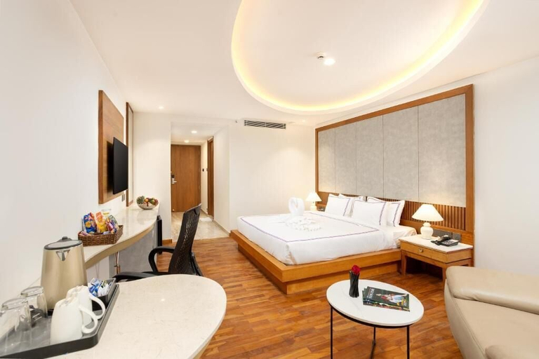Room 5, Hotel Explora Calicut by Nova, Kozhikode