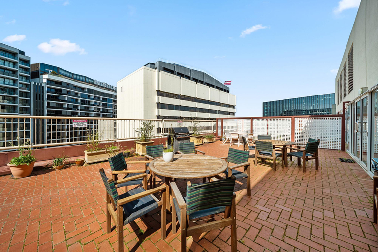 Balcony/terrace 3, Spacious 3-Bed Apartment in Canberra CBD, Canberra