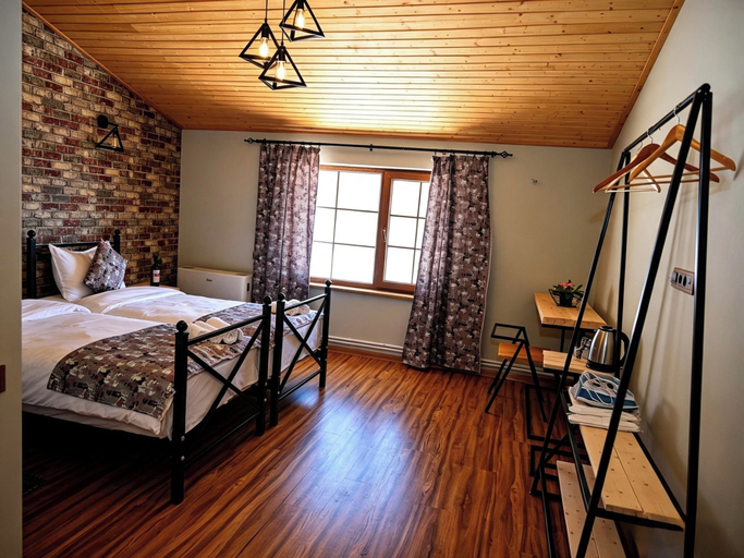Bedroom 2, Berkri Gastro Yard & Guest House