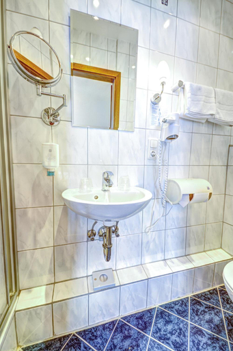 Bathroom 4, Alt-Montjoie, Städteregion Aachen