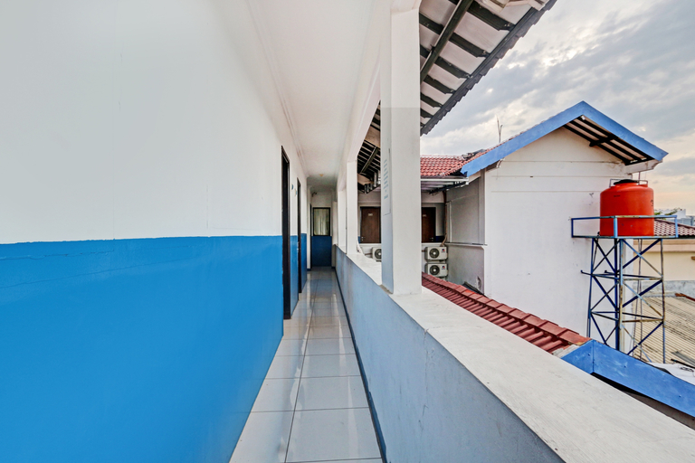 Public Area 5, Hotel O Near Mall Ciputra 2, Semarang