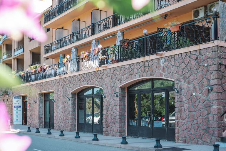 Exterior & Views 2, Hotel le Vaita, Corse-du-Sud